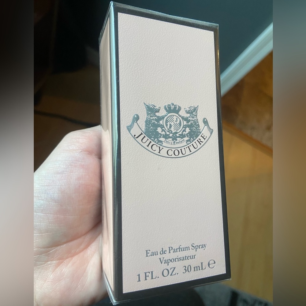 Juicy Couture Eau de Parfum Spray New